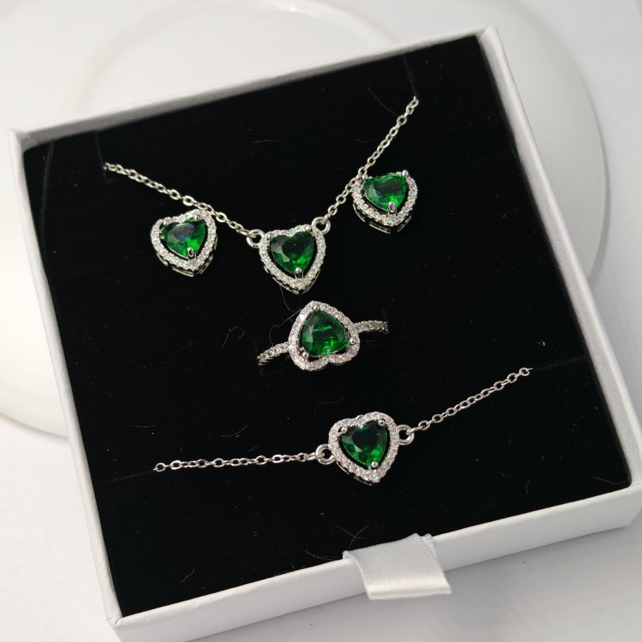 Parure Cœur Étincelant Emeraudé